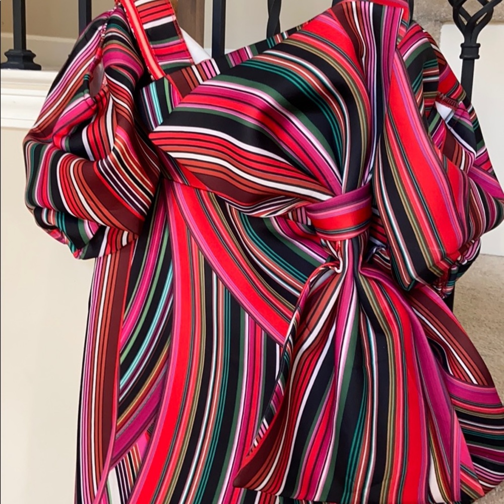 Woman’s Dress - Picture 6 of 7
